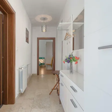 Vila Villa Bella *