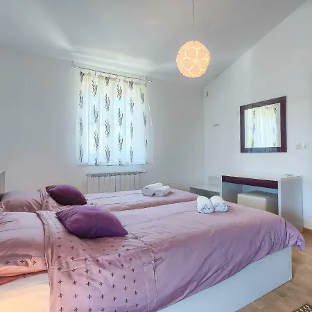Bella Villa